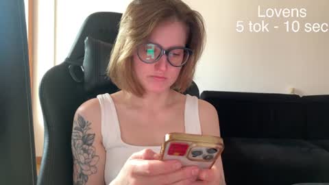 Snapshot of sexy_sweets chatting on 06/30/26, 02:07 Sexy-Sweets online show from 06/30/26, 02:07