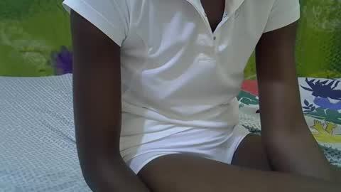 Snapshot of sexy_tania1 chatting on 09/14/25, 10:14 sexy_tania1 online show from 09/14/25, 10:14