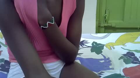 Snapshot of sexy_tania1 chatting on 09/18/25, 09:55 sexy_tania1 online show from 09/18/25, 09:55