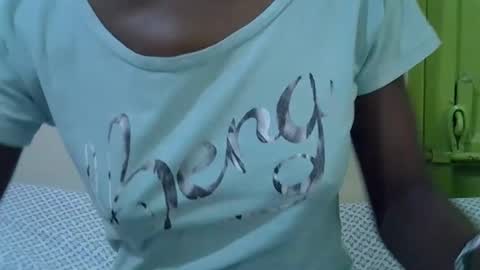 Snapshot of sexy_tania1 chatting on 10/21/25, 11:33 sexy_tania1 online show from 10/21/25, 11:33