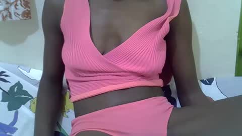 Snapshot of sexy_tania1 chatting on 10/24/25, 08:11 sexy_tania1 online show from 10/24/25, 08:11