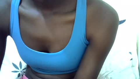 Snapshot of sexy_tania1 chatting on 07/02/26, 04:02 sexy_tania1 online show from 07/02/26, 04:02