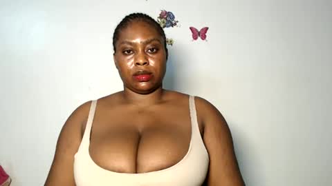 Snapshot of sexy_wetpussyy chatting on 02/09/26, 04:55 Luna online show from 02/09/26, 04:55