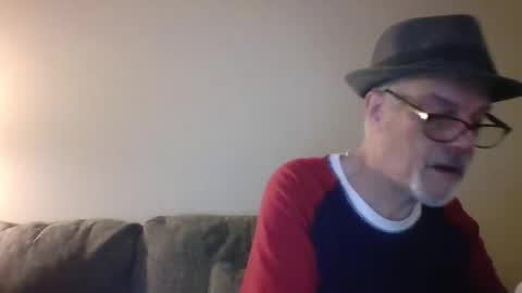 Daddy online show from 03/10/25, 09:10