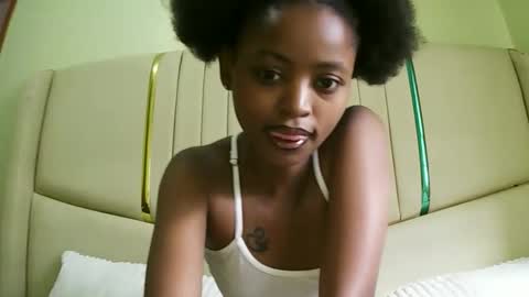 sexy zaraa online show from 06/02/26, 12:29