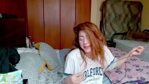 Snapshot of sexyaliceskay chatting on 03/01/26, 02:52 Alice Skay online show from 03/01/26, 02:52