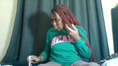 sexyapple2002 online show from 12/22/25, 11:51