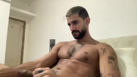 Snapshot of sexyasaf1018 chatting on 07/08/26, 01:10 Asaf online show from 07/08/26, 01:10