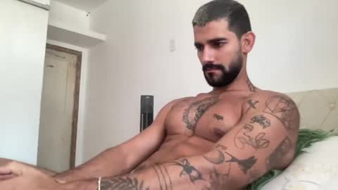 Snapshot of sexyasaf1018 chatting on 07/09/26, 12:31 Asaf online show from 07/09/26, 12:31