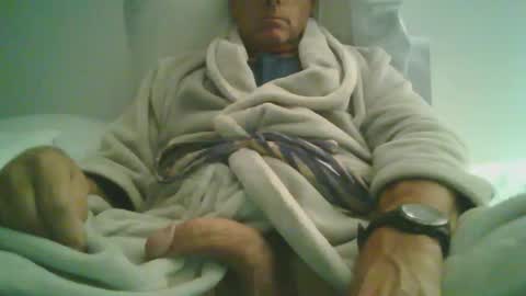 Snapshot of sexyasduck chatting on 04/01/26, 09:43 Astral Weeks online show from 04/01/26, 09:43