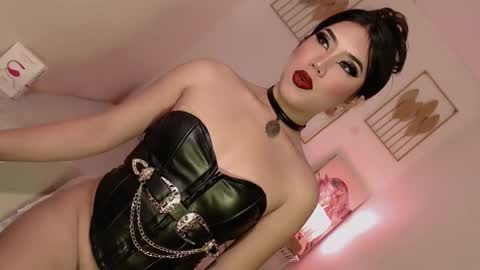 Snapshot of sexybaby2999 chatting on 02/02/25, 01:52 Lexie online show from 02/02/25, 01:52