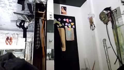 Snapshot of sexybeaner1134 chatting on 01/19/25, 01:12 sexybeaner1134 online show from 01/19/25, 01:12