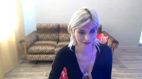 Snapshot of sexybeatriice chatting on 10/01/25, 06:41 sexybeatriice online show from 10/01/25, 06:41