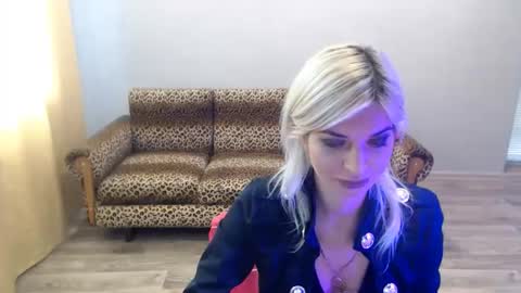 Snapshot of sexybeatriice chatting on 10/16/25, 06:47 sexybeatriice online show from 10/16/25, 06:47