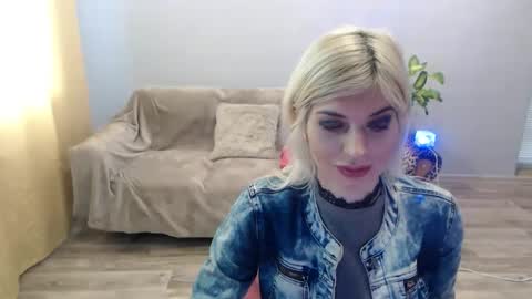 sexybeatriice online show from 02/12/26, 07:36