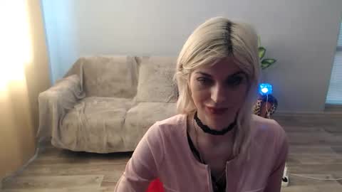 sexybeatriice online show from 04/05/26, 06:21