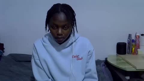 sexybeiby1 online show from 03/23/26, 12:47