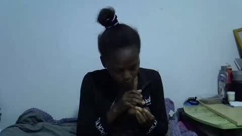 sexybeiby1 online show from 05/06/26, 01:47