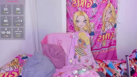 sofia online show from 04/12/26, 12:10