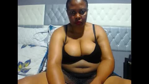 sexybustyebony19 online show from 04/18/26, 12:53