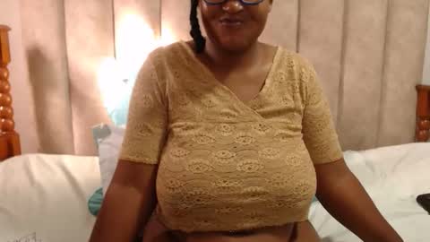 sexybustyxx online show from 02/18/26, 06:20