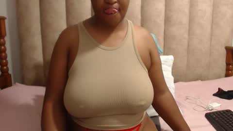 sexybustyxx online show from 03/19/26, 05:55