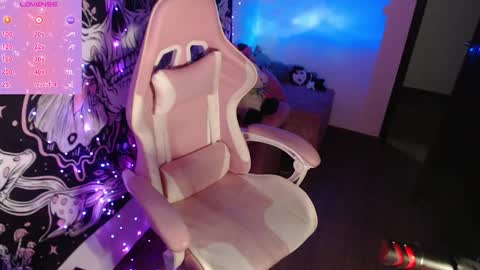 Carrie online show from 02/04/25, 04:59