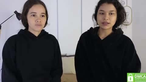 chanell and yina online show from 09/18/25, 01:02