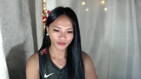 Miss Cheng online show from 09/25/25, 05:27