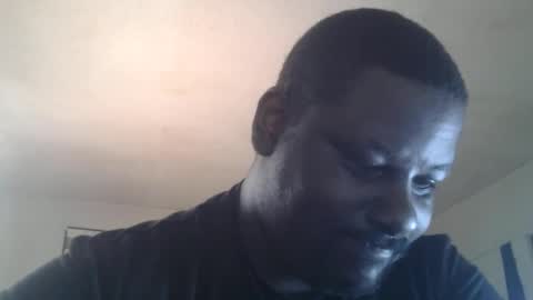 Snapshot of sexychocolate5436543 chatting on 03/10/25, 02:05 sexychocolate online show from 03/10/25, 02:05