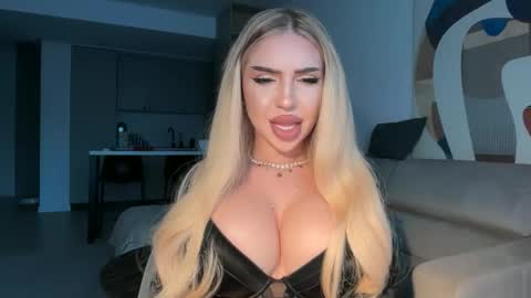 Snapshot of sexyclaireanais chatting on 05/06/26, 05:18 sexyanais online show from 05/06/26, 05:18