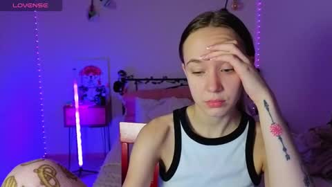 Sophia online show from 10/17/25, 08:06