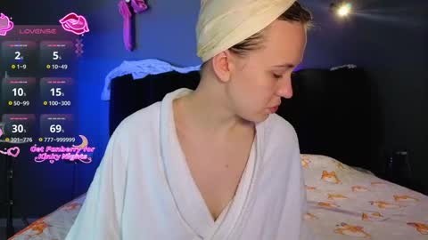 Sophia online show from 03/24/26, 12:32