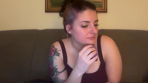 sexycouple41110 online show from 03/05/26, 04:08