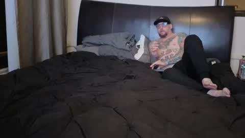 Snapshot of sexycouple66654 chatting on 11/29/25, 02:03 Sexycouple66654 online show from 11/29/25, 02:03