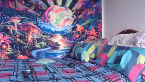 Mike online show from 12/17/25, 08:59