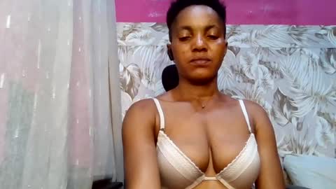 sexydoll32 online show from 06/12/26, 10:30