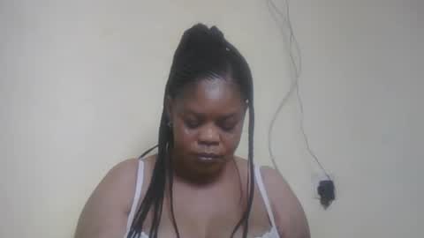 Snapshot of sexydove2 chatting on 07/15/26, 09:36 EMILY online show from 07/15/26, 09:36
