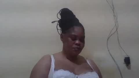 Snapshot of sexydove2 chatting on 07/18/26, 06:23 EMILY online show from 07/18/26, 06:23