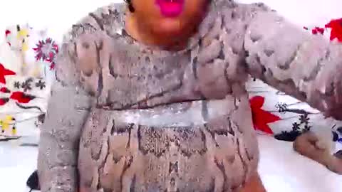 sexyebonylove89 online show from 09/28/25, 12:43