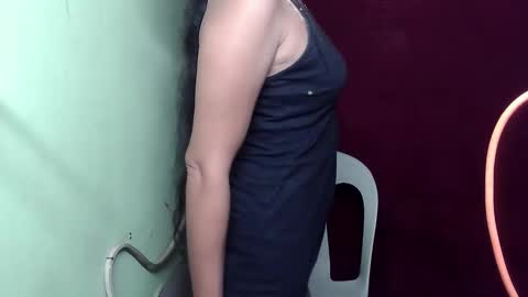 sexyemie29 online show from 02/03/26, 06:51