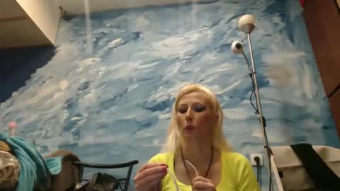 Snapshot of sexyeni chatting on 02/24/25, 12:30 ENI pvt moan your name WHEN I M NOT online you tell me in SNAPCHAT deal yes add me... FREE TWITTER magiconline101...... online show from 02/24/25, 12:30