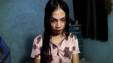 Snapshot of sexygirlx_cherry chatting on 09/09/25, 09:42 Callmenathalie online show from 09/09/25, 09:42