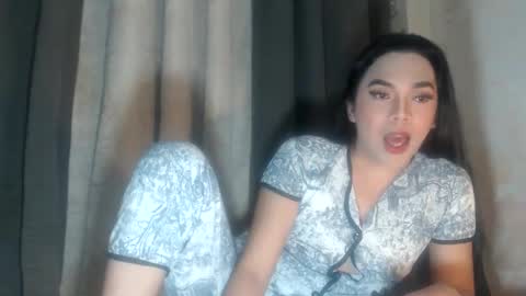 Snapshot of sexygoddess_tyra chatting on 09/21/25, 03:57 TYRA 3 online show from 09/21/25, 03:57