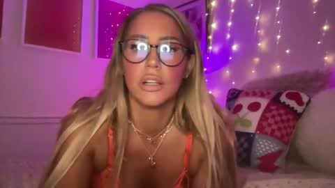 Ashley Love online show from 04/03/26, 07:50