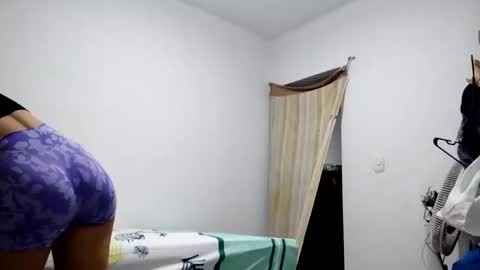 sexygril01 online show from 10/24/25, 10:55