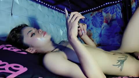 Snapshot of sexyhotbabe18 chatting on 02/18/25, 08:36 sexyhotbabe18 online show from 02/18/25, 08:36