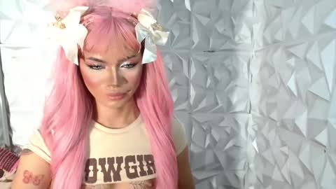 Snapshot of sexyhotbabe18 chatting on 10/07/25, 04:26 sexyhotbabe18 online show from 10/07/25, 04:26