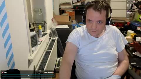 Snapshot of sexyhotboy87 chatting on 01/21/25, 05:49 Henry online show from 01/21/25, 05:49