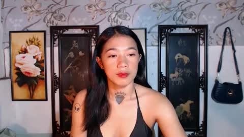 Snapshot of sexyhotjelian chatting on 01/25/25, 09:04 jelian online show from 01/25/25, 09:04